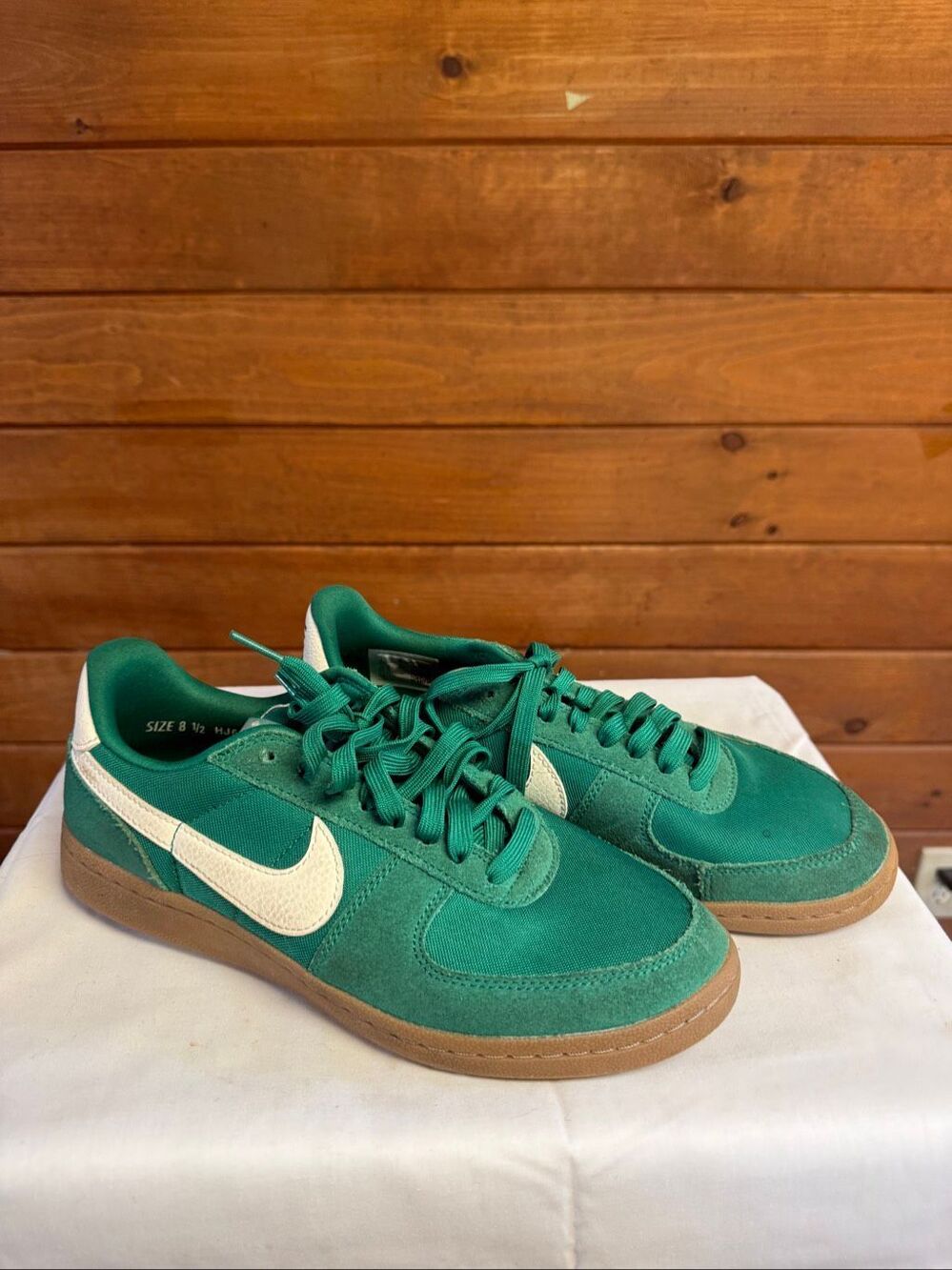 Nike Women's Field General Sz 8.5 '82 in Malachite/Soft Pearl/Gum Dark Brown HJ